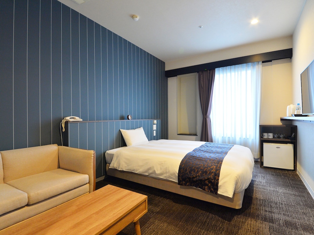 Superior Double Room, Non Smoking, Main Building - Photo 15
