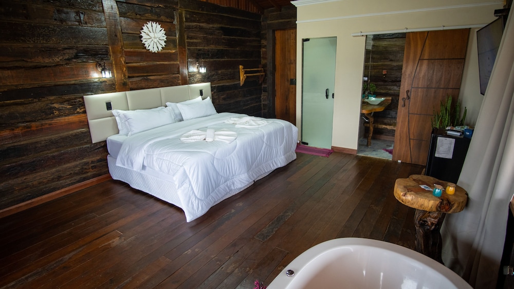 Deluxe Suite, Mountain View photo 2