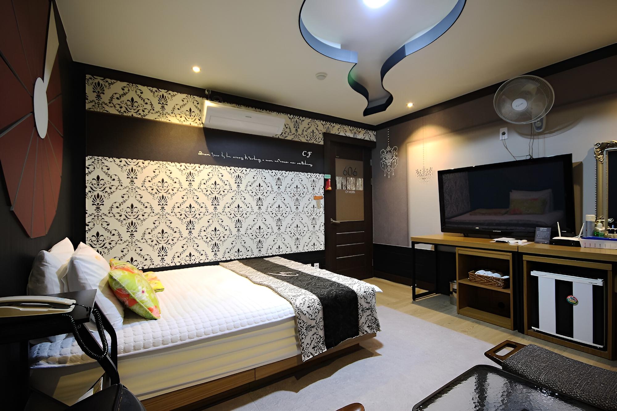 Room (Standard)