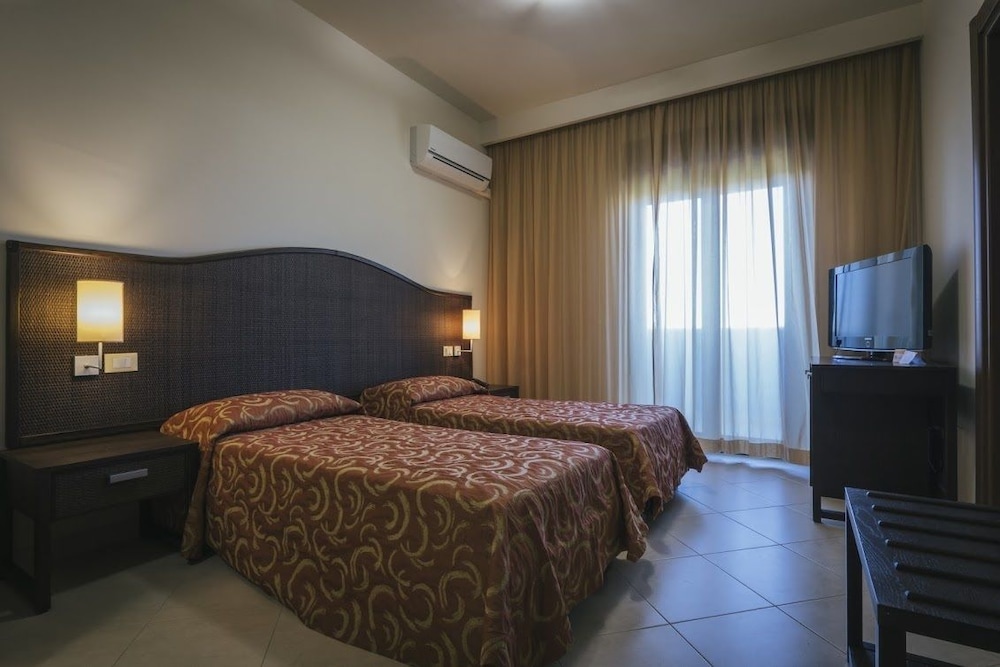 Double Room Single Use