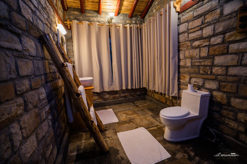 Pine Room photo 3