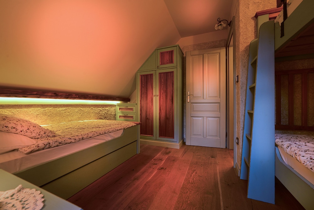 Villa (Villa Les with hot tub) photo 1