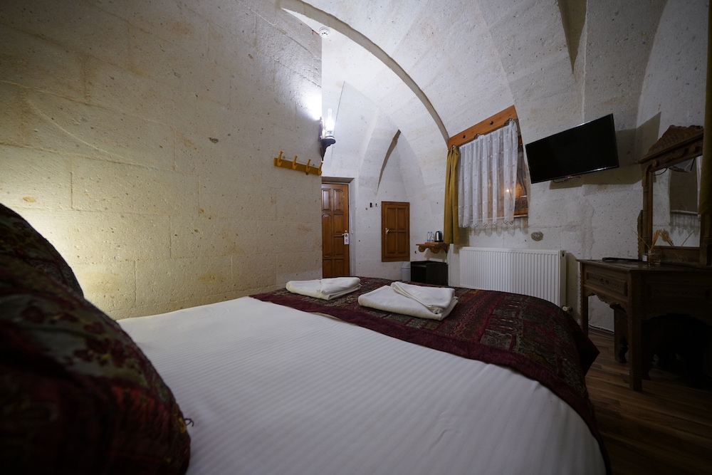 Economy Double Room photo 2