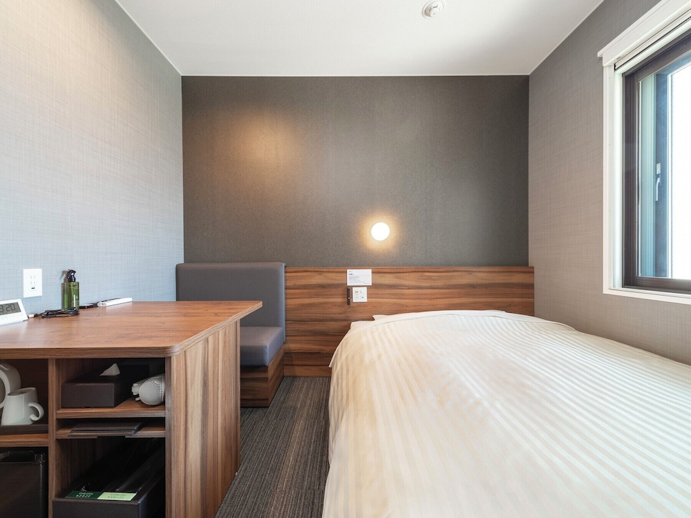 Room, Non Smoking (Extra,Max occupancy includes children)