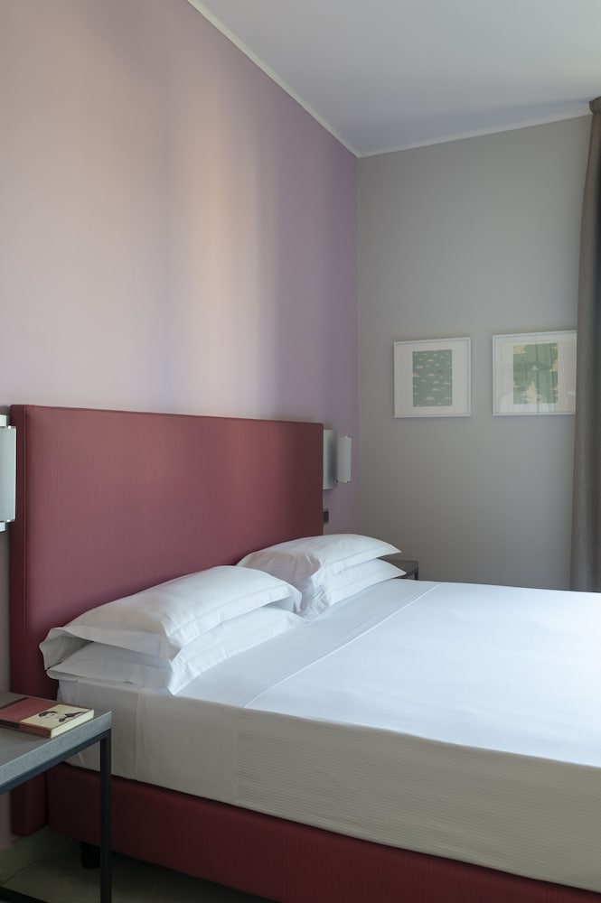 Classic Double or Twin Room