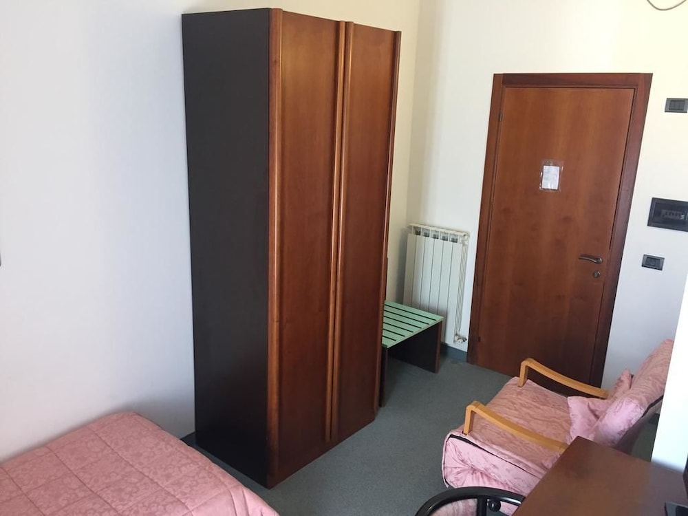 Single Room, 1 Twin Bed photo 2
