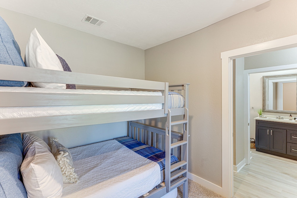 House (3 Bedrooms) photo 2
