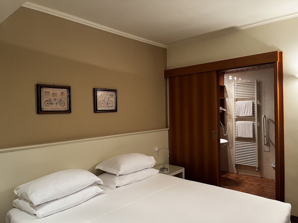 Comfort Room - Photo 10