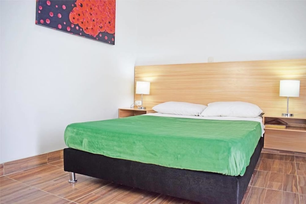 Single Room photo 2