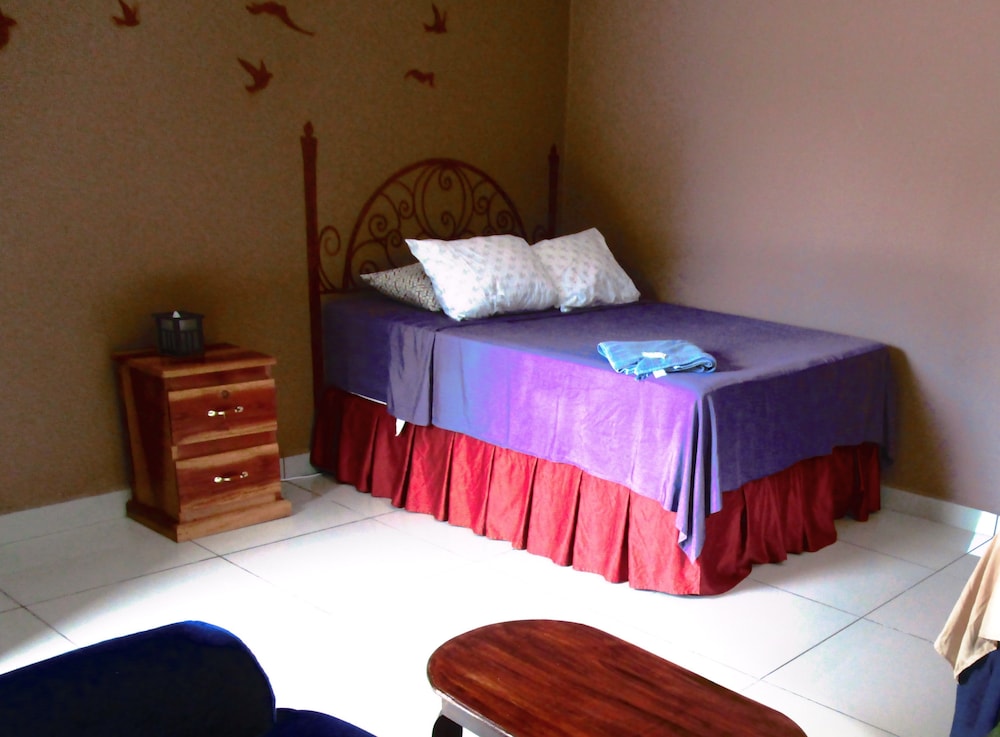 Family Room, Multiple Beds