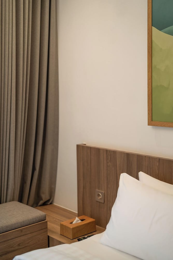 Deluxe Twin Room, Hill View photo 2