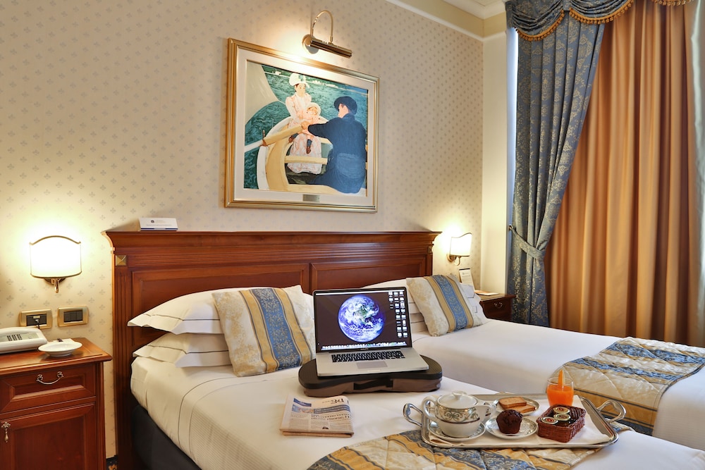 Superior Room, Multiple Beds - Photo 3