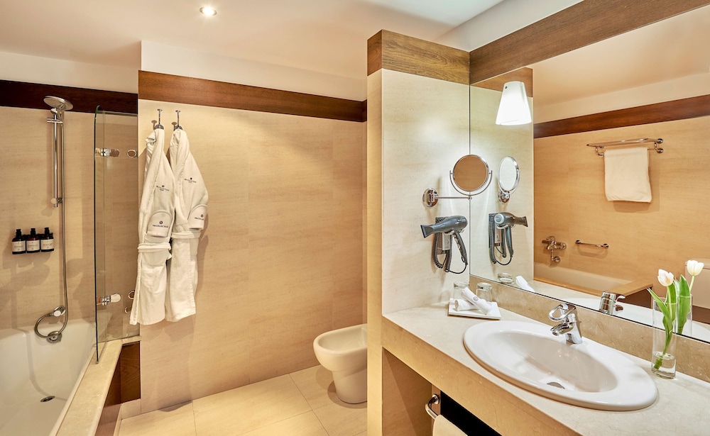 Premium Room photo 2