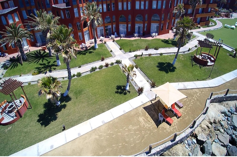 1 Bedroom Villa 2nd Floor, Ocean Front photo 2