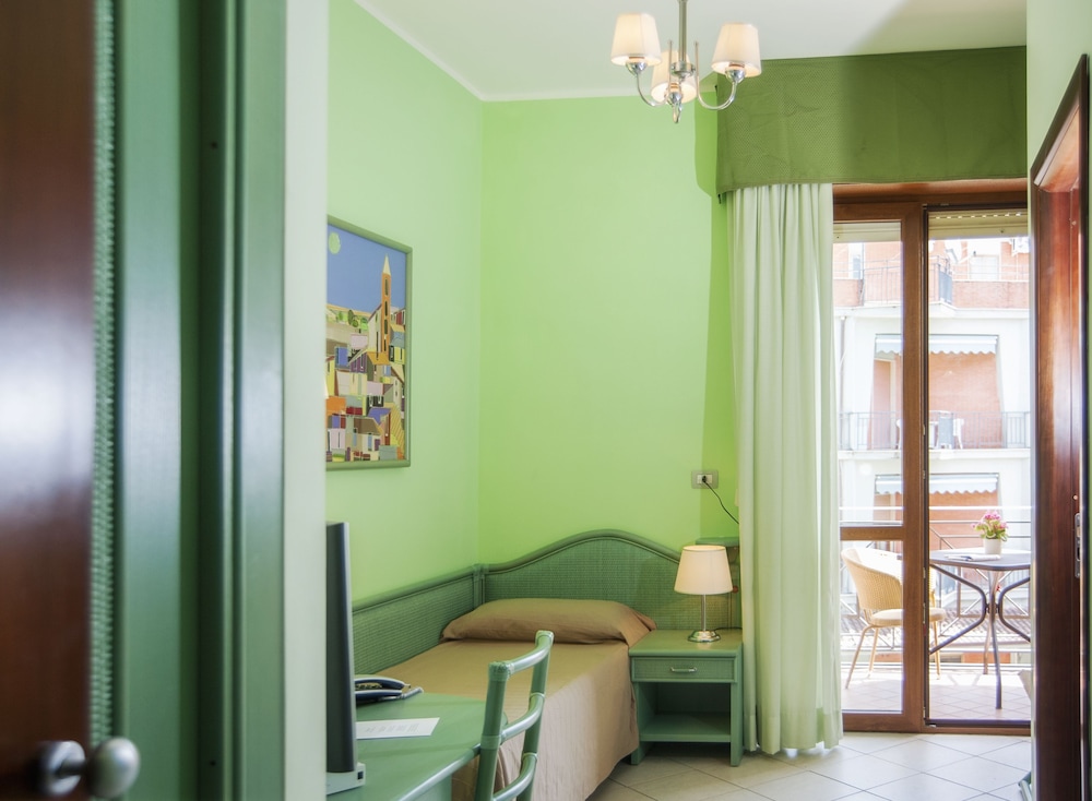 Superior Single Room, Balcony