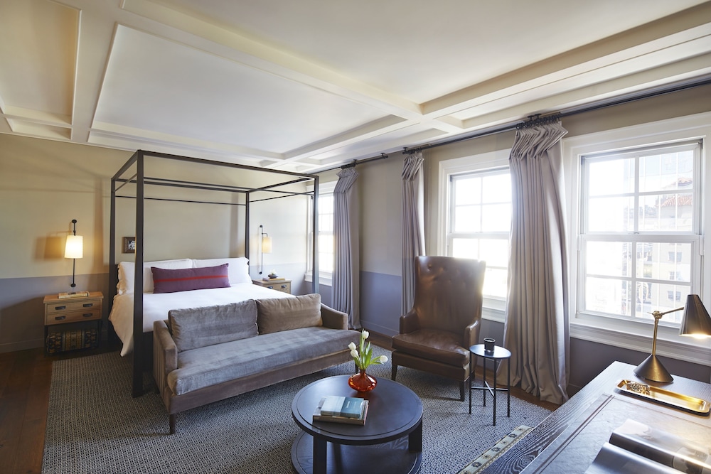 Suite, 1 King Bed (Loft) - Photo 2