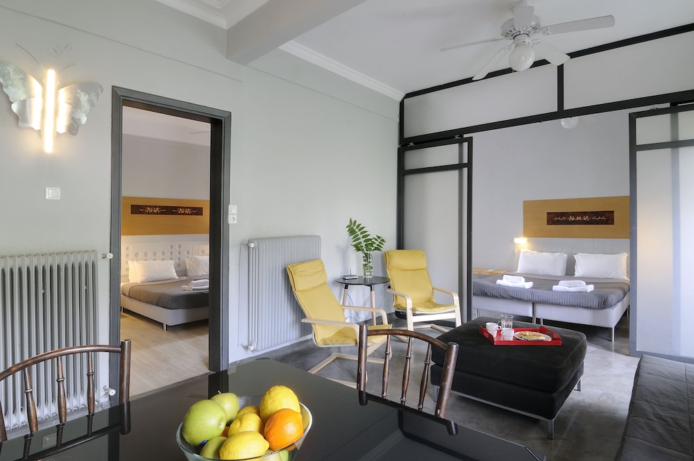 Apartment, 2 Bedrooms, Balcony, Hill View (No.5)