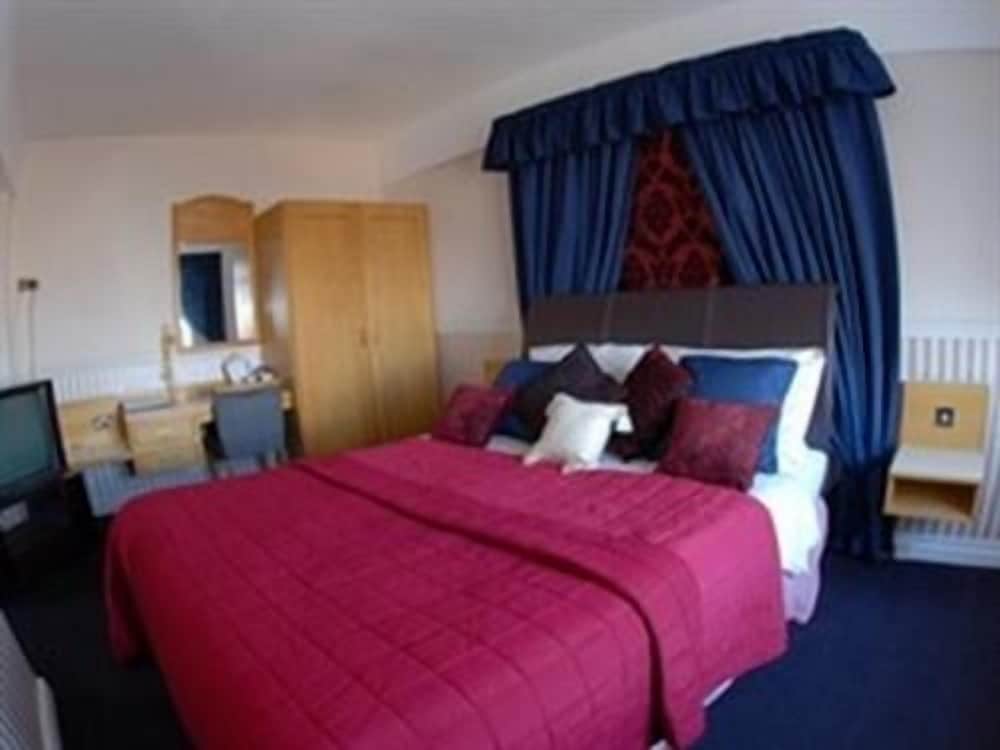 Suite, Ensuite (2 Adults & 2 Children)