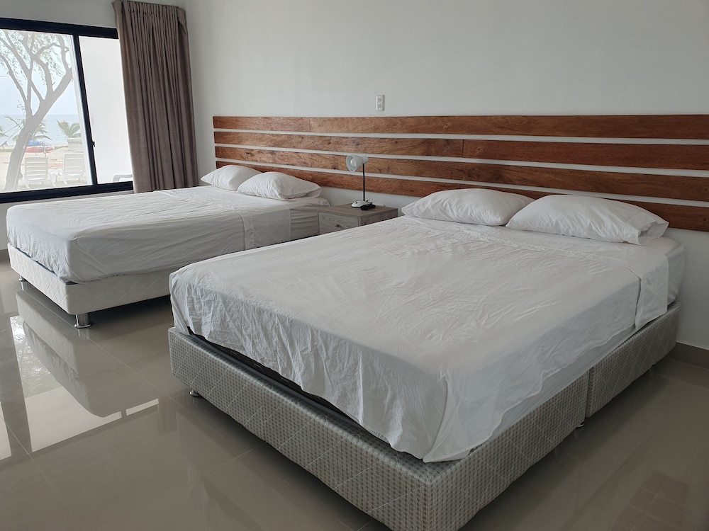 Quadruple Room, Sea View photo 1
