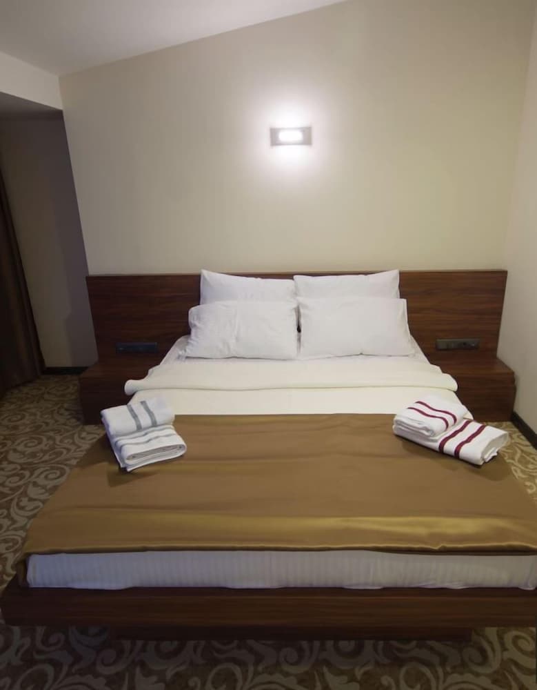 Standard Double Room photo 3