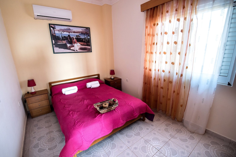 Suite, 2 Bedrooms, Sea View photo 3