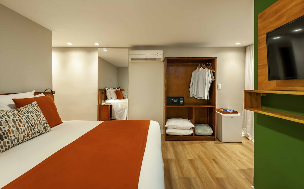 Premium Double Room, Jetted Tub photo 3