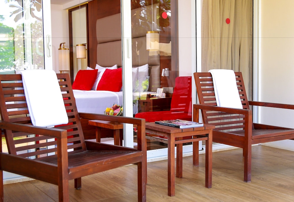 Deluxe Triple Room - Photo 8