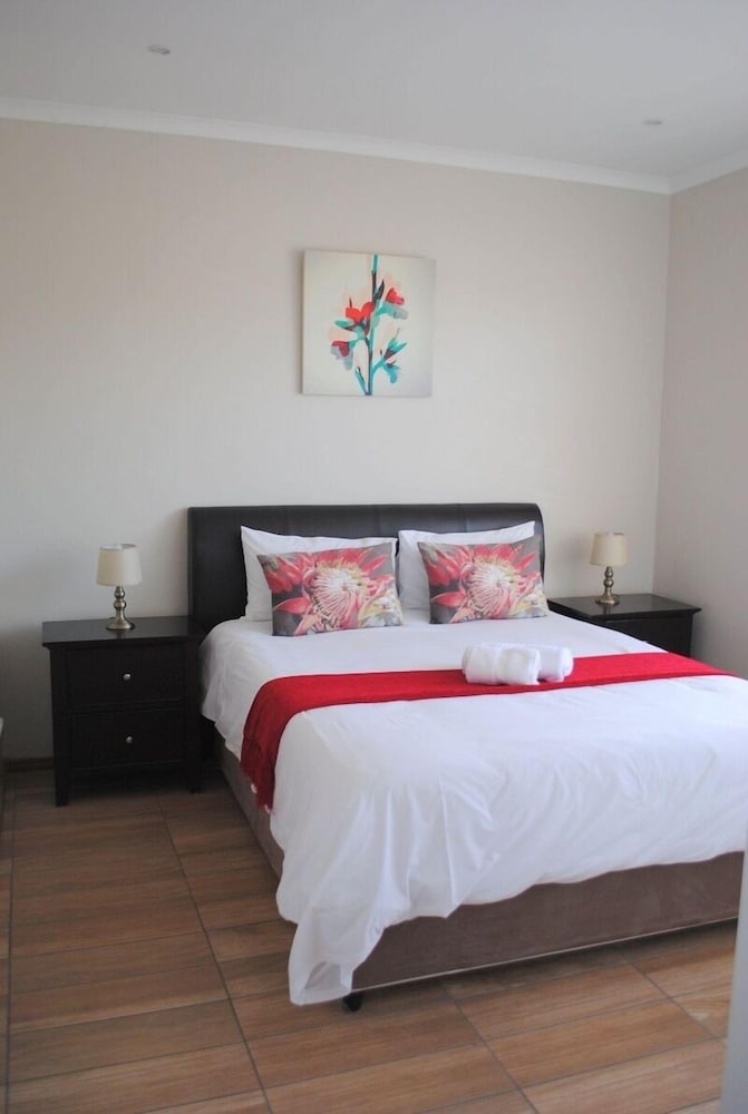 Luxury Apartment, 2 Bedrooms photo 2