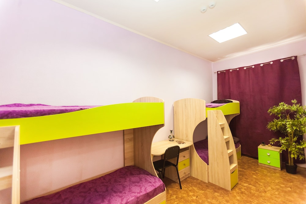 Economy Room, Men only (Bed in 12-Bed Dormitory) photo 2