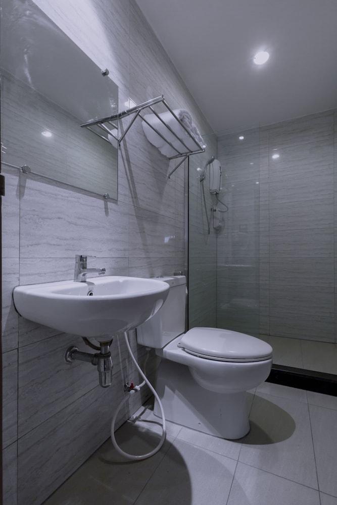 Standard Room, 1 Bedroom, Non Smoking photo 3