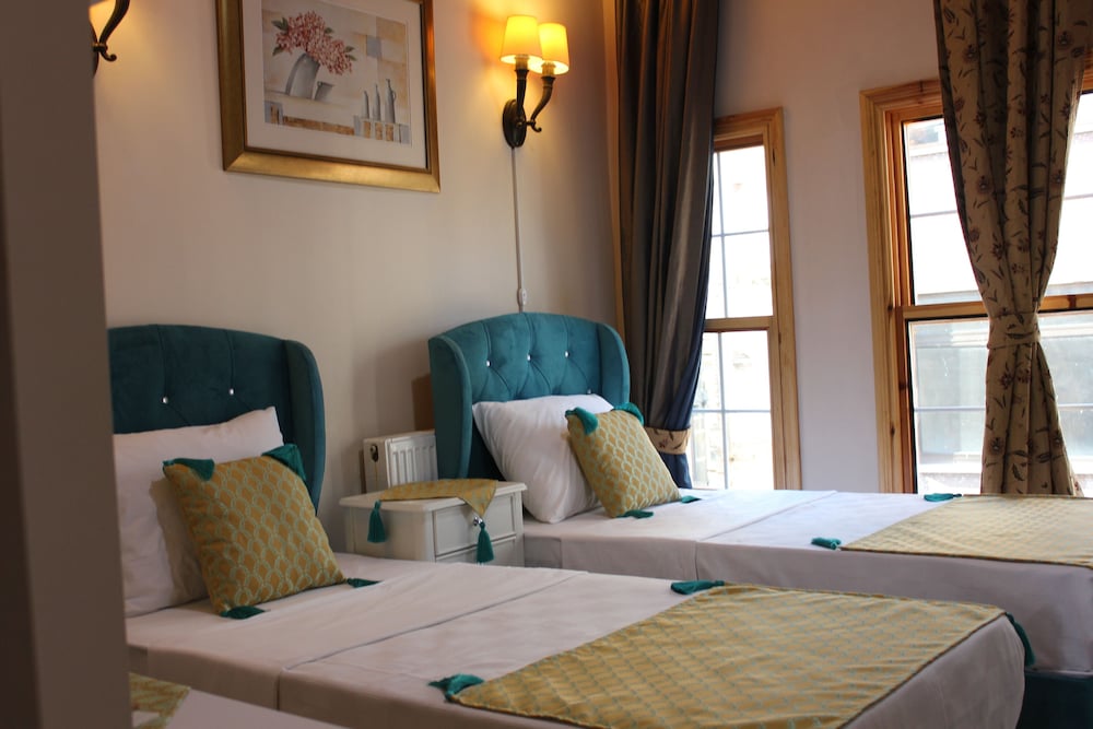 Quadruple Room photo 2