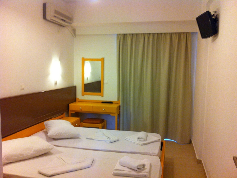 Economy Apartment, 2 Bedrooms (3 Persons) - Photo 2