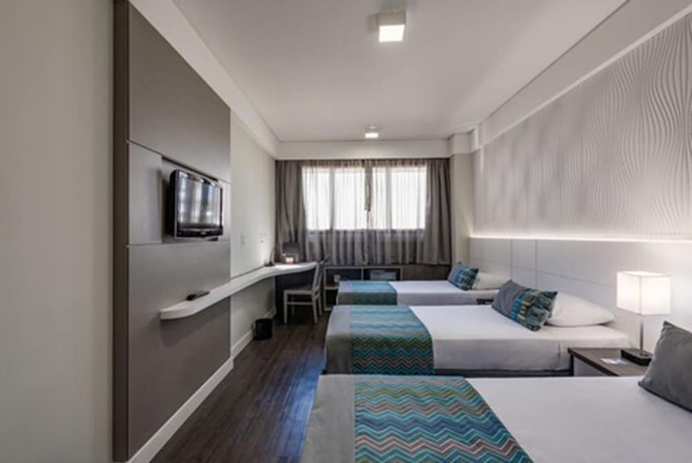 Standard Triple Room, 3 Twin Beds photo 2