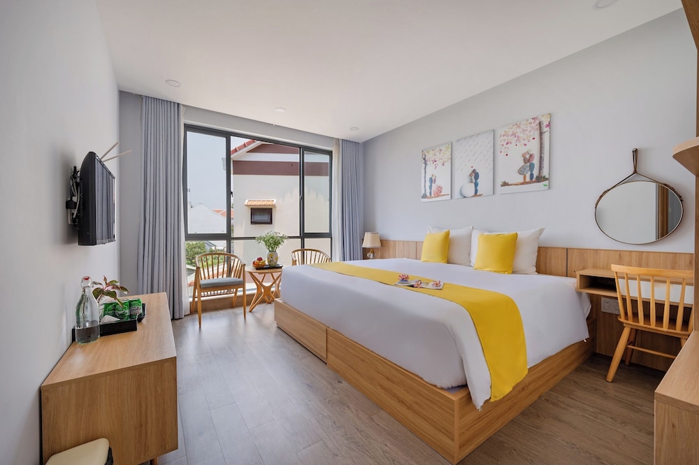 Deluxe Room, Bathtub