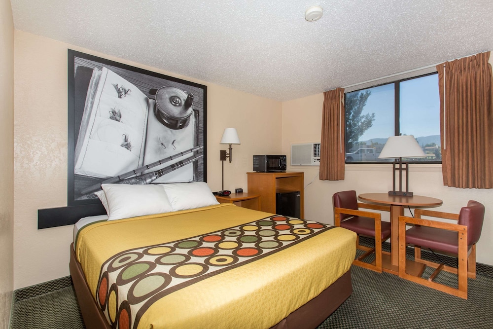 Room, 1 Queen Bed, Accessible, Non Smoking (Mobility) - Photo 1