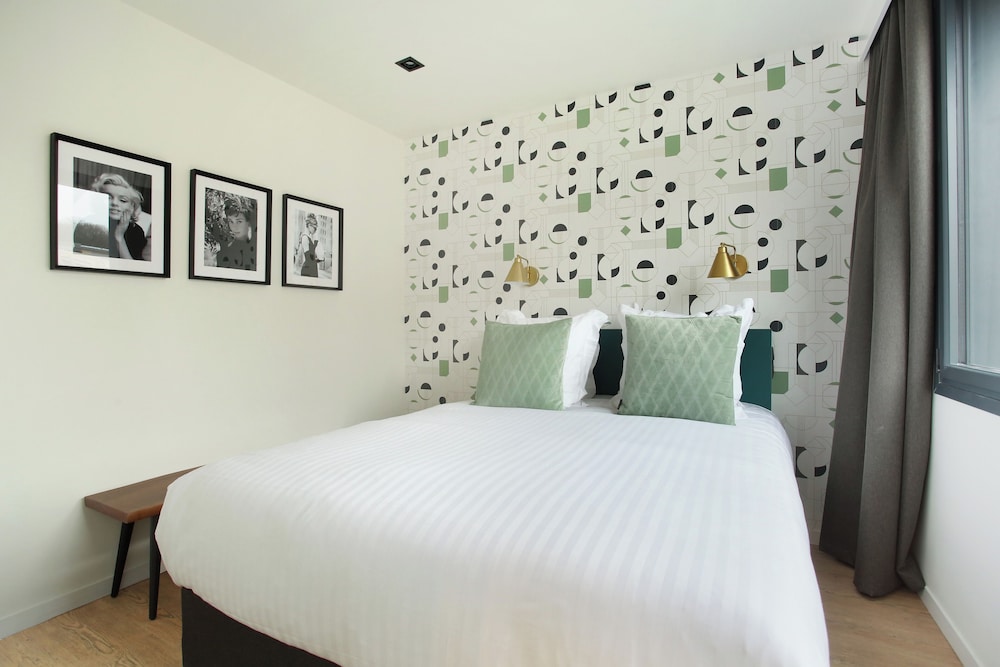 Large 1 Bedroom Apartment with Sofa Bed - Photo 8