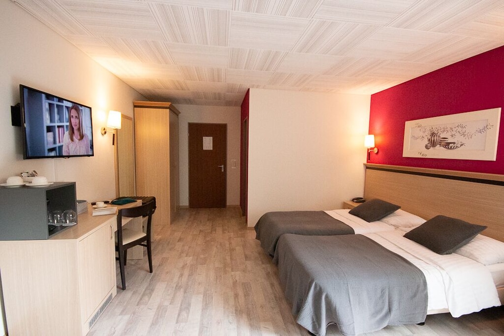 Junior Suite, Garden Area photo 3