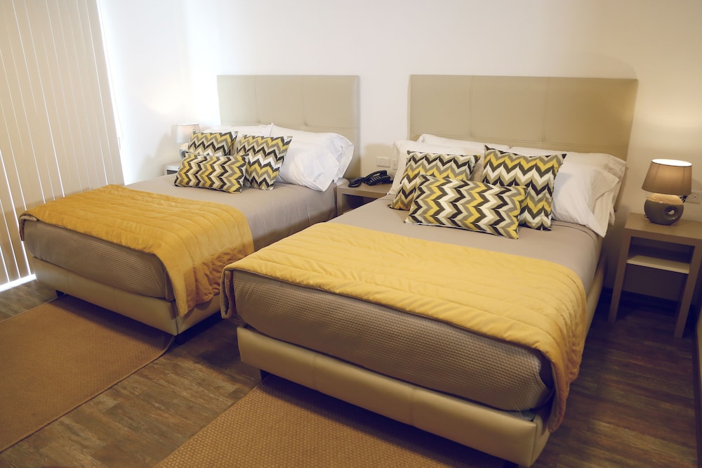 Double Room, Balcony