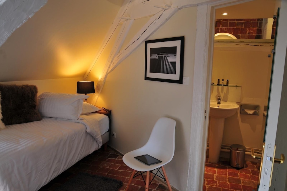 Triple Room (Viollet le Duc) photo 1