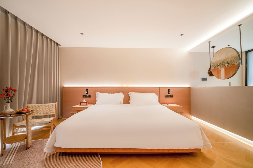 Luxury Double Room, Mountain View