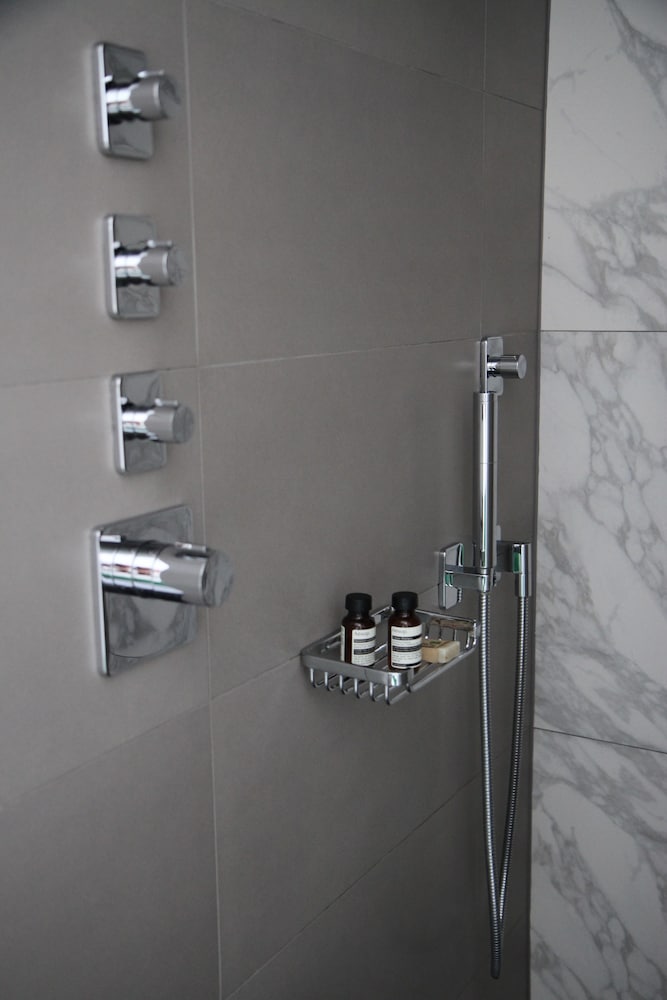 Luxury Double Room, 1 Double Bed - Photo 12