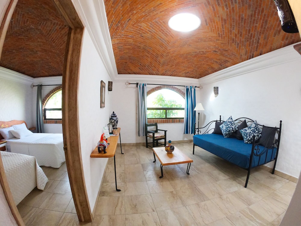 Standard Suite photo 1