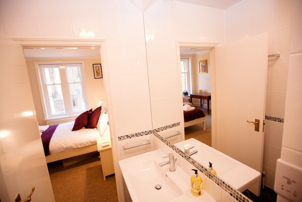 Apartment, 2 Bedrooms photo 3