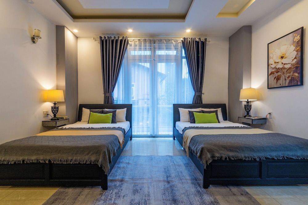 Family Double Room, Non Smoking, City View