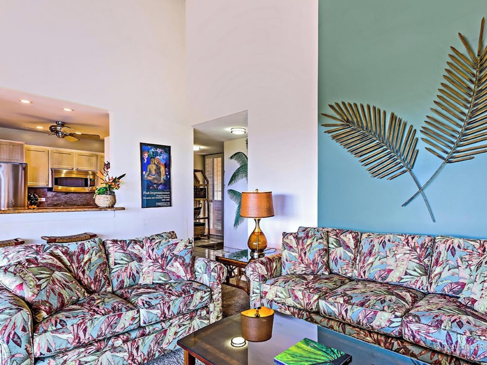 Condo (51D)