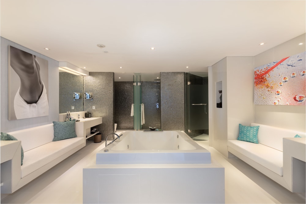 66 Penthouse, Ocean View