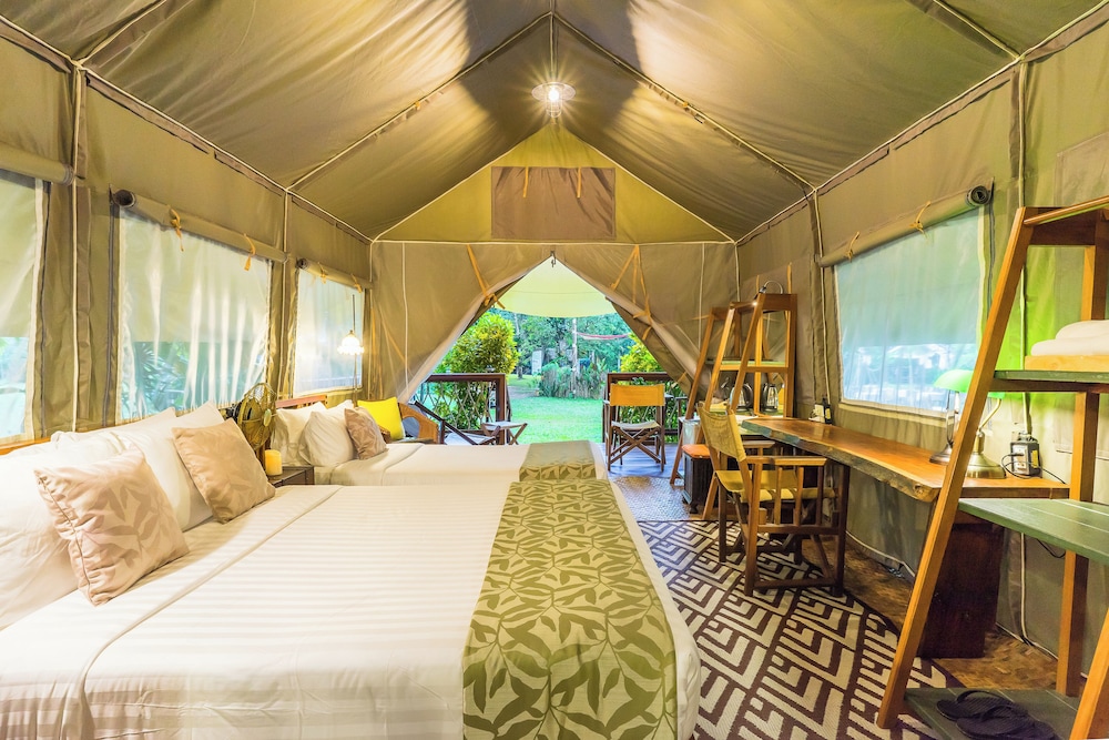 Deluxe Tent Triple (Dinner + Breakfast) - Photo 1