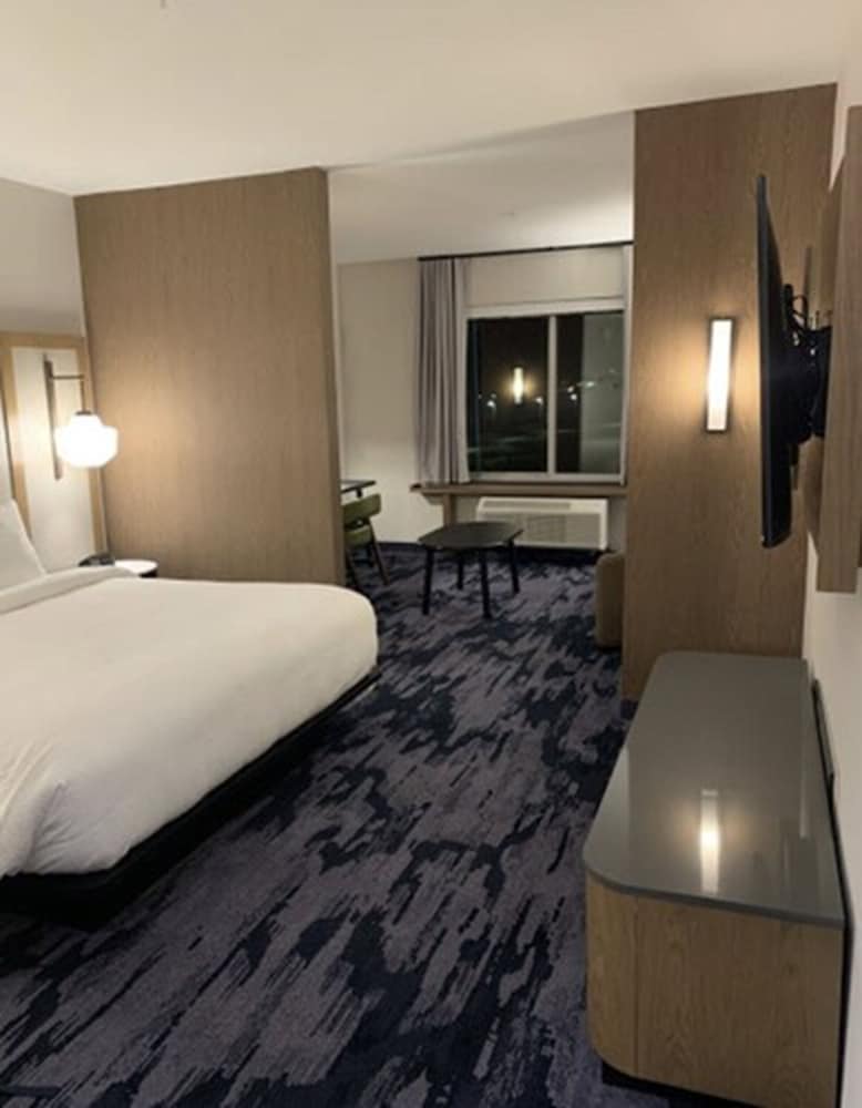 Suite, 1 King Bed with Sofa bed (Hearing Accessible)