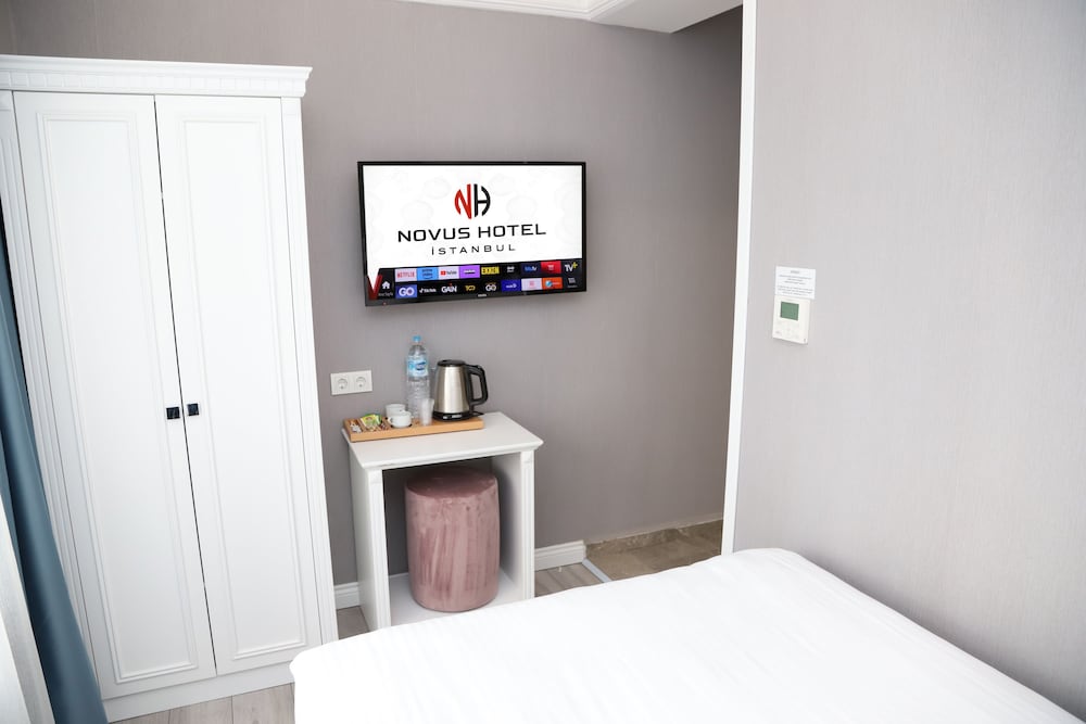 Deluxe Double or Twin Room photo 2