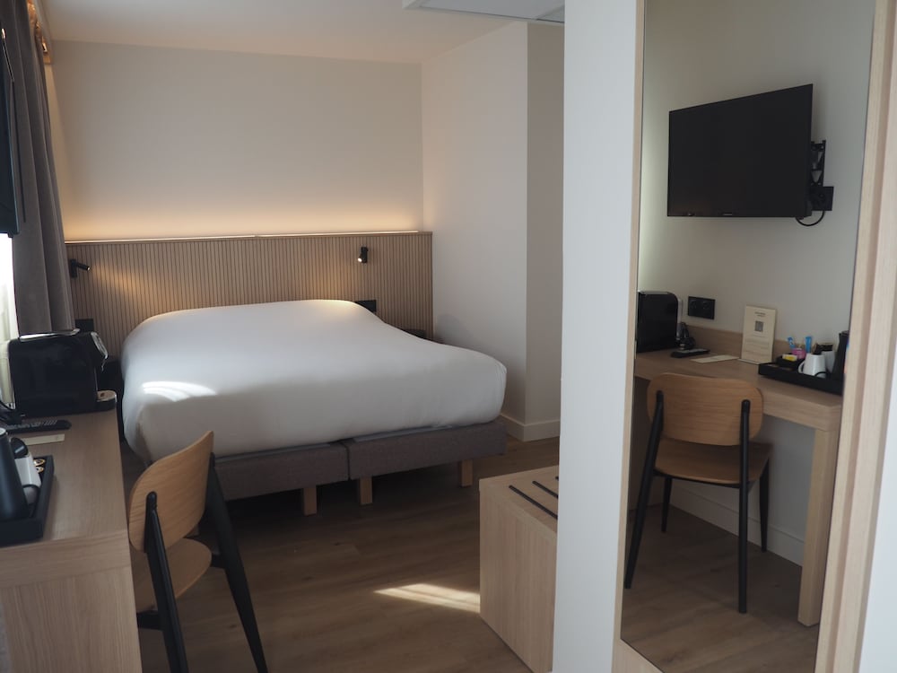 Superior Room, Terrace - Photo 5